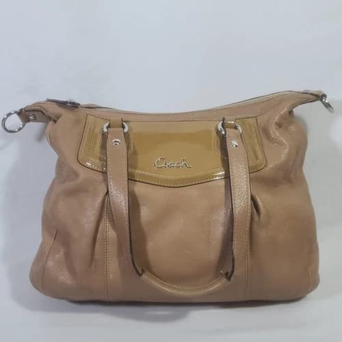 Coach Women's Tan Shoulder Handbag Purse