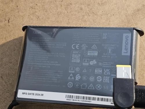 SA11B49018 Lenovo 135w usb charger New Bulk