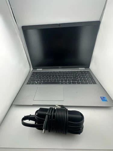 Dell Latitude 5520 15.6" FHD Laptop Intel i7 11th Gen 16GB RAM 512GB SSD Win 11