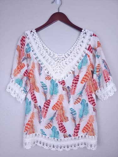 Kamana Crochet Feather Print Top - Medium
