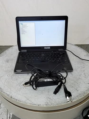 DELL LATITUDE E7240 12.5" Laptop Core I5-4310U 8GB 256GB SEE NOTES
