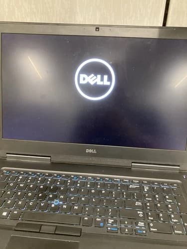 NEW LISTINGDell Precision 7710 Laptop 17.3"