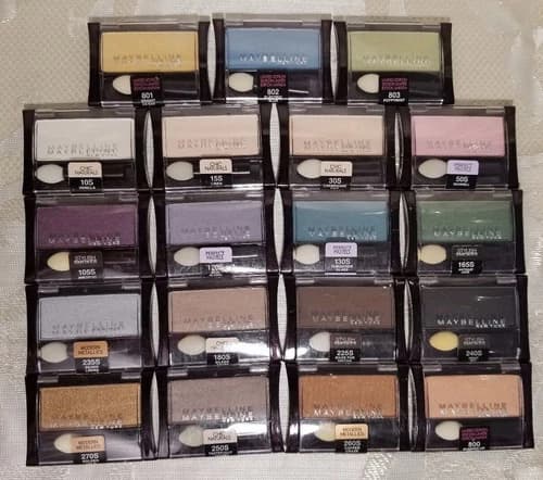 BUY 2 GET 1 FREE (Add 3 To Cart) Maybelline Expert Wear Eye Shadow Single