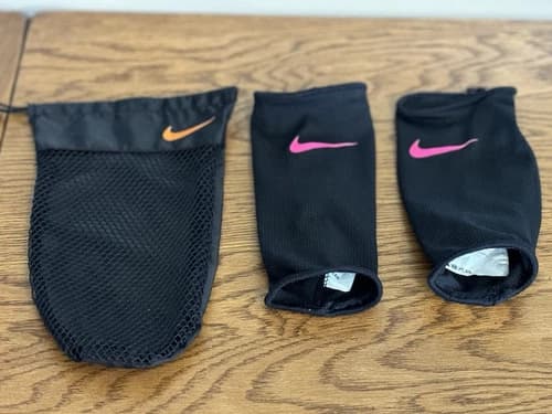 NIKE BRAND, Arm Band/Short Sleeve Cover/Guard, Sports Equipment/Gear, Women’s XS