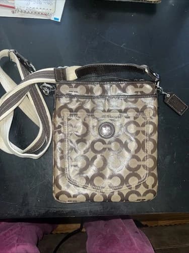 Coach Cross Body Bag Genuine BROWN 7-1/2" x 8-1/2" Near Mint Handbag City Women
