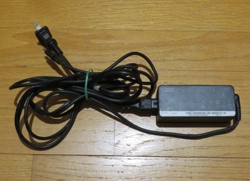 Lenovo 45W USB-C power adapter/charger ADLX45YDC2D