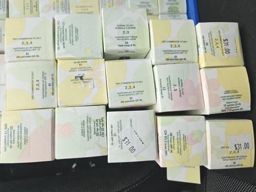 CLINIQUE SUPERBALANCED MAKEUP 1.0 OZ / 30 ML - New in boxSELECT YOUR COLOR