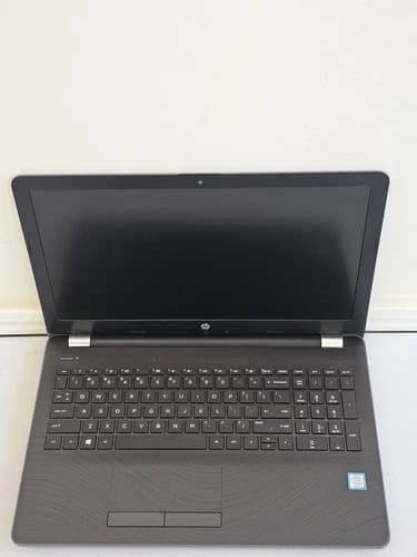 NEW LISTINGHP 15-bs051od Laptop - Intel i3 Gen 7 - 4GB RAM - 1TB HDD - BAD BATT Win 10 READ